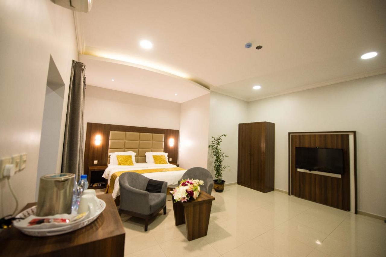 Al Nakhla Aparthotel Al-Hofuf Luaran gambar